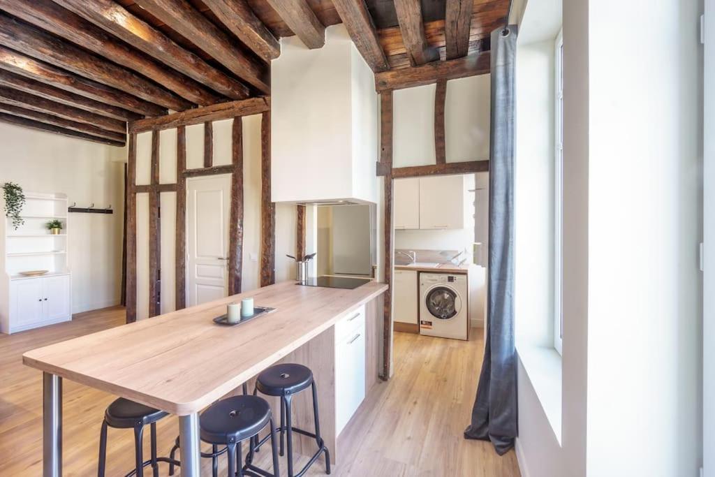 Oasis Du Confort Apartman Châteauroux Kültér fotó